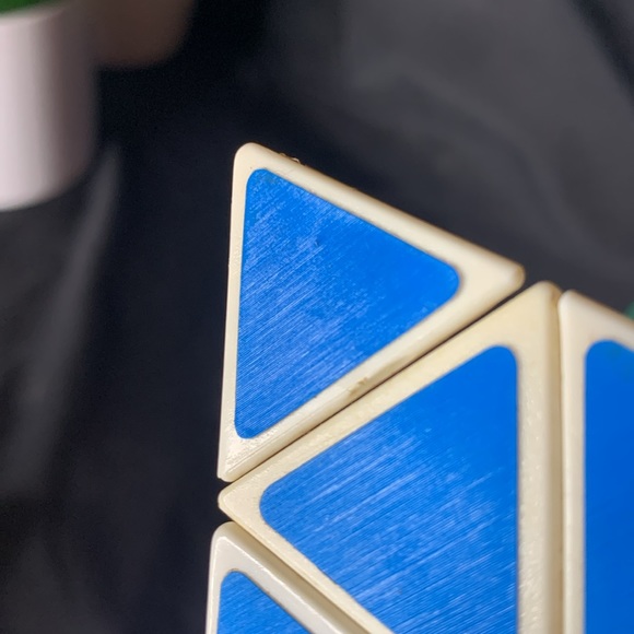 VTG 1981 Pyraminx by TOMY 3D Pyramid Triangle Puzzle Rubiks Cube brain teaser - Picture 11 of 12
